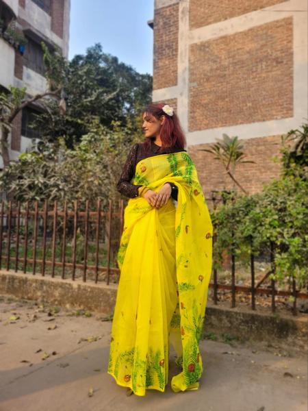 Exclusive Handloom Half Silk Saree – Dropupseller Signature Collection