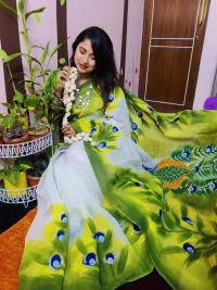 হাফসিল্ক শাড়ীতে হ্যান্ডপ্রিন্ট তুলির কাজ করা