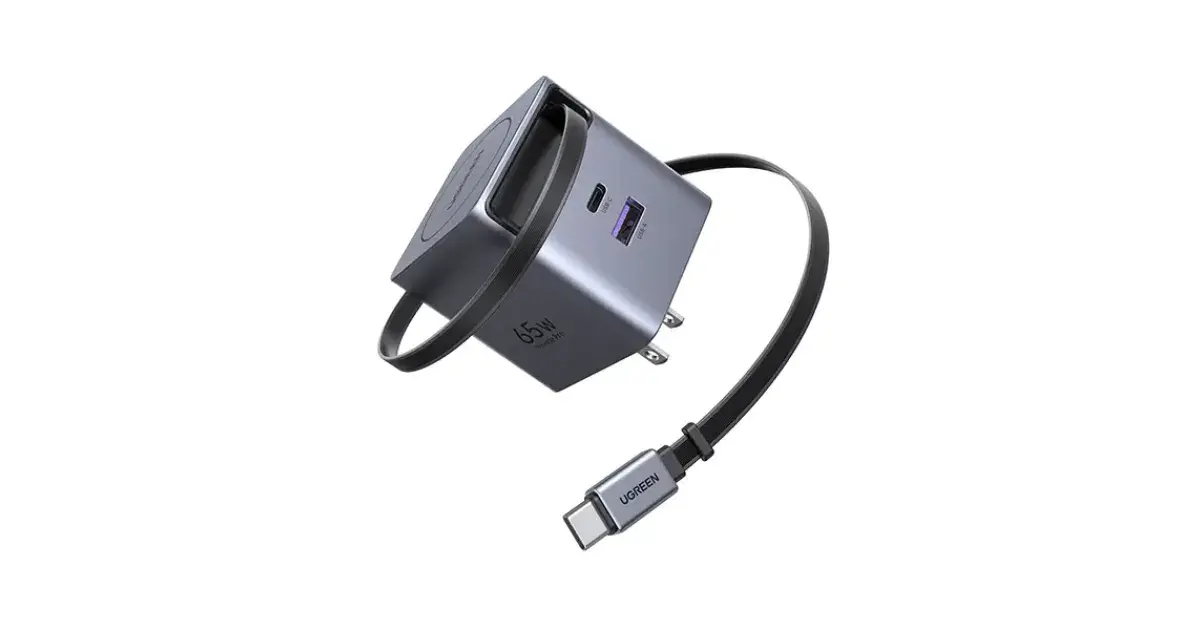 UGREEN X615 (65824) 65W GaN Fast Charger with Retractable Cable