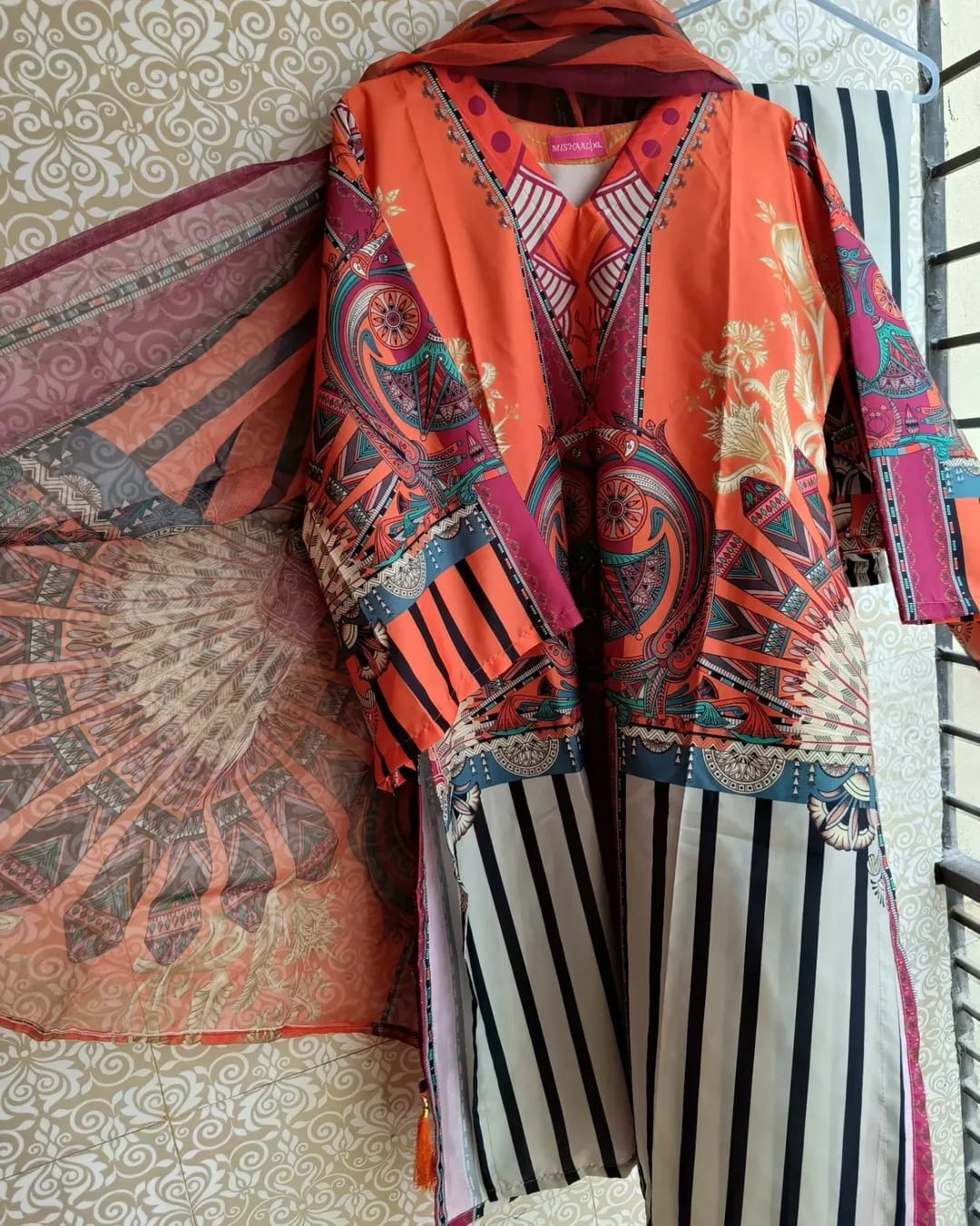 Coralina Pakistani inspaird 3 piece