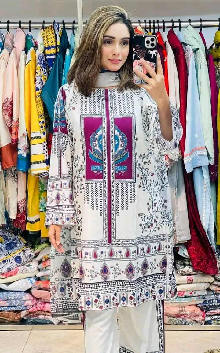 Coralina Pakistani inspaird 3 piece
