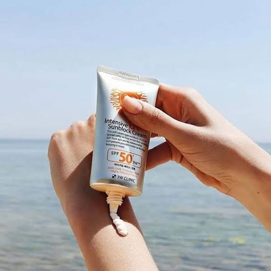 3W Clinic Intensive UV Sunblock Cream SPF 50+PA+++