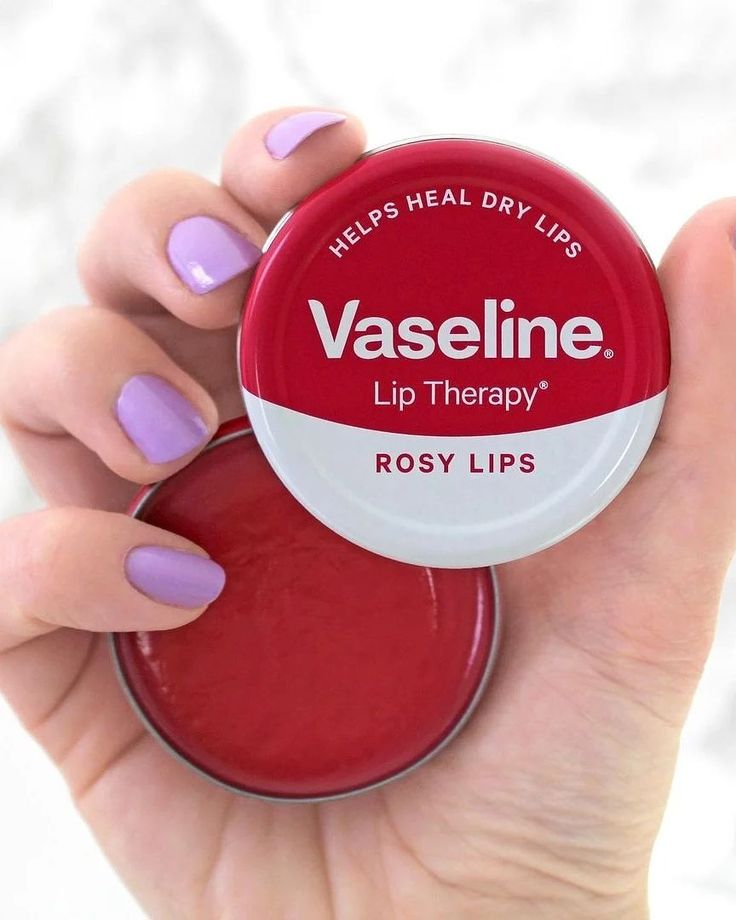 Vaseline Lip Therapy
