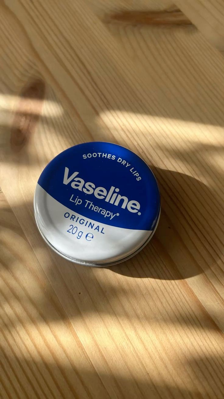 Vaseline Lip Therapy