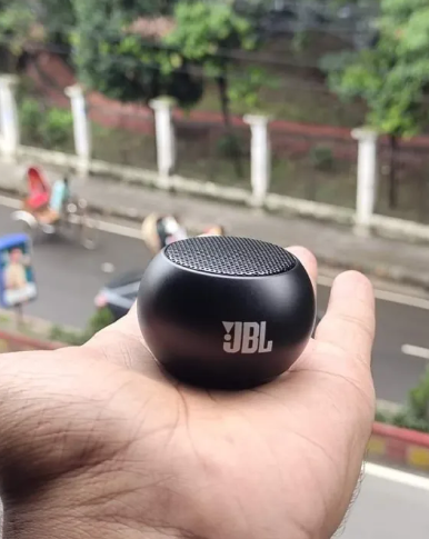 JBL M3 Mini