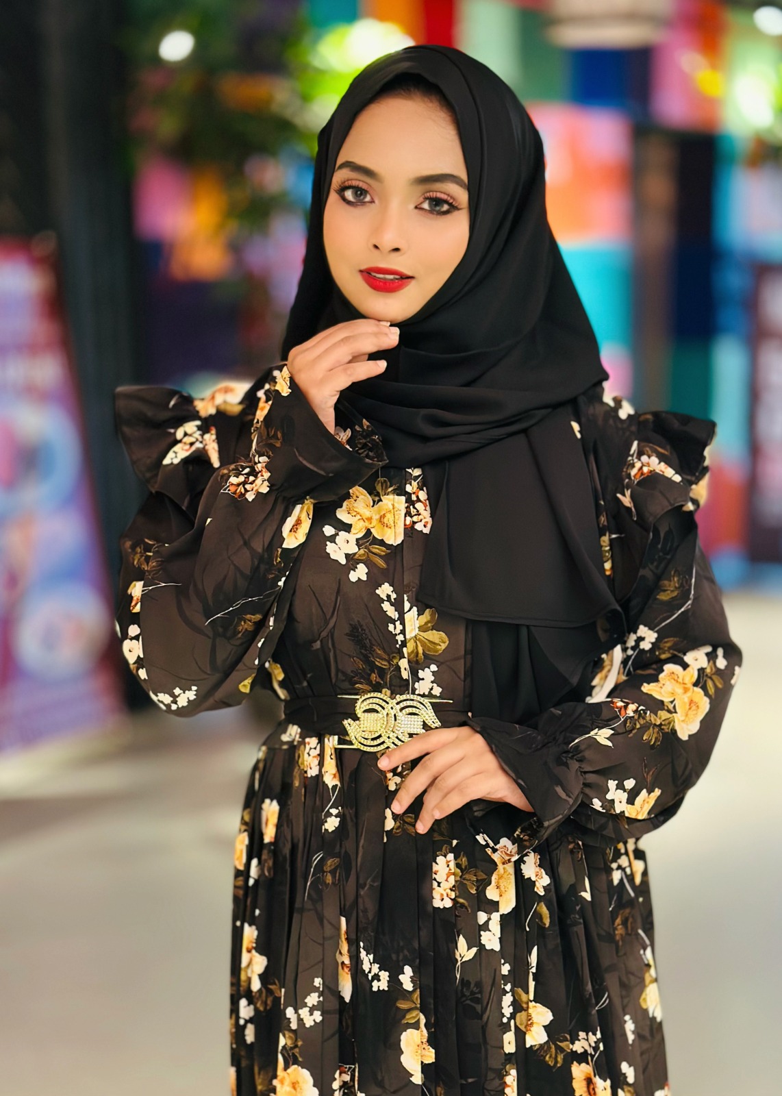 পরি গ্রাউন বোরখা হিজাব সহ