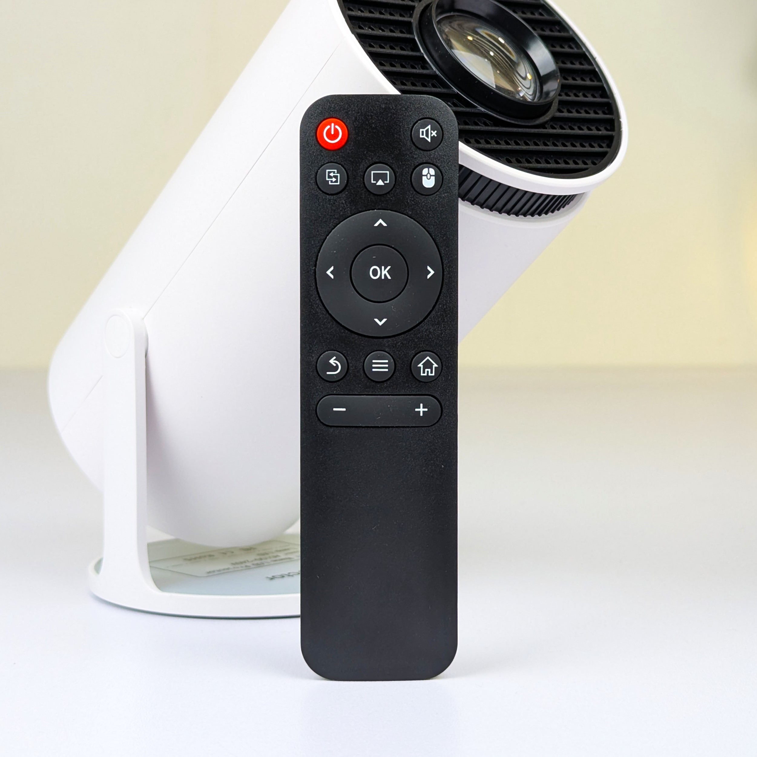 HY300 Mini Projector-