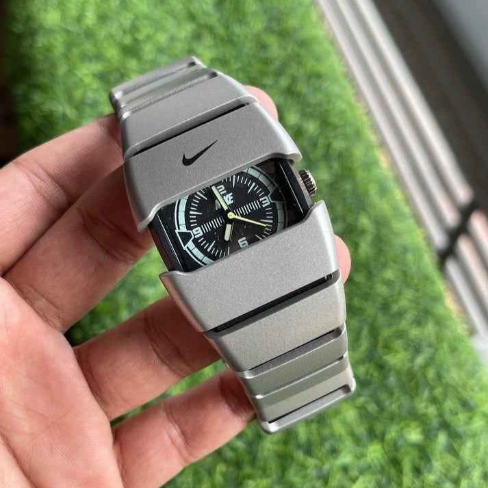 RC Nikee Chain Watch 11133