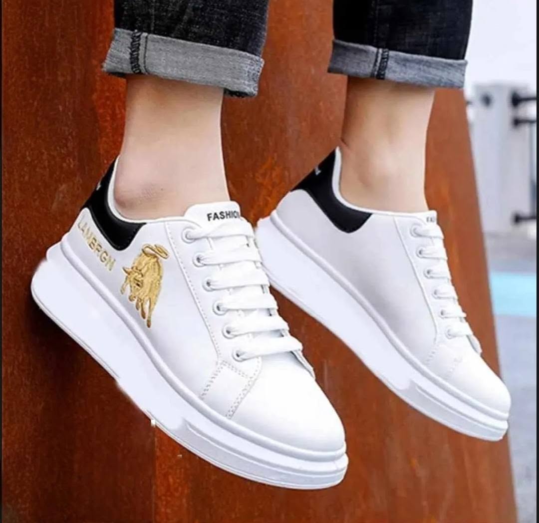 Hot Collection Stylish and Fashionable Winter and Summer Exclusive Sneakers Converse Shoes for Men