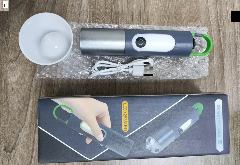 Rechargeable LED Flashlight 2835