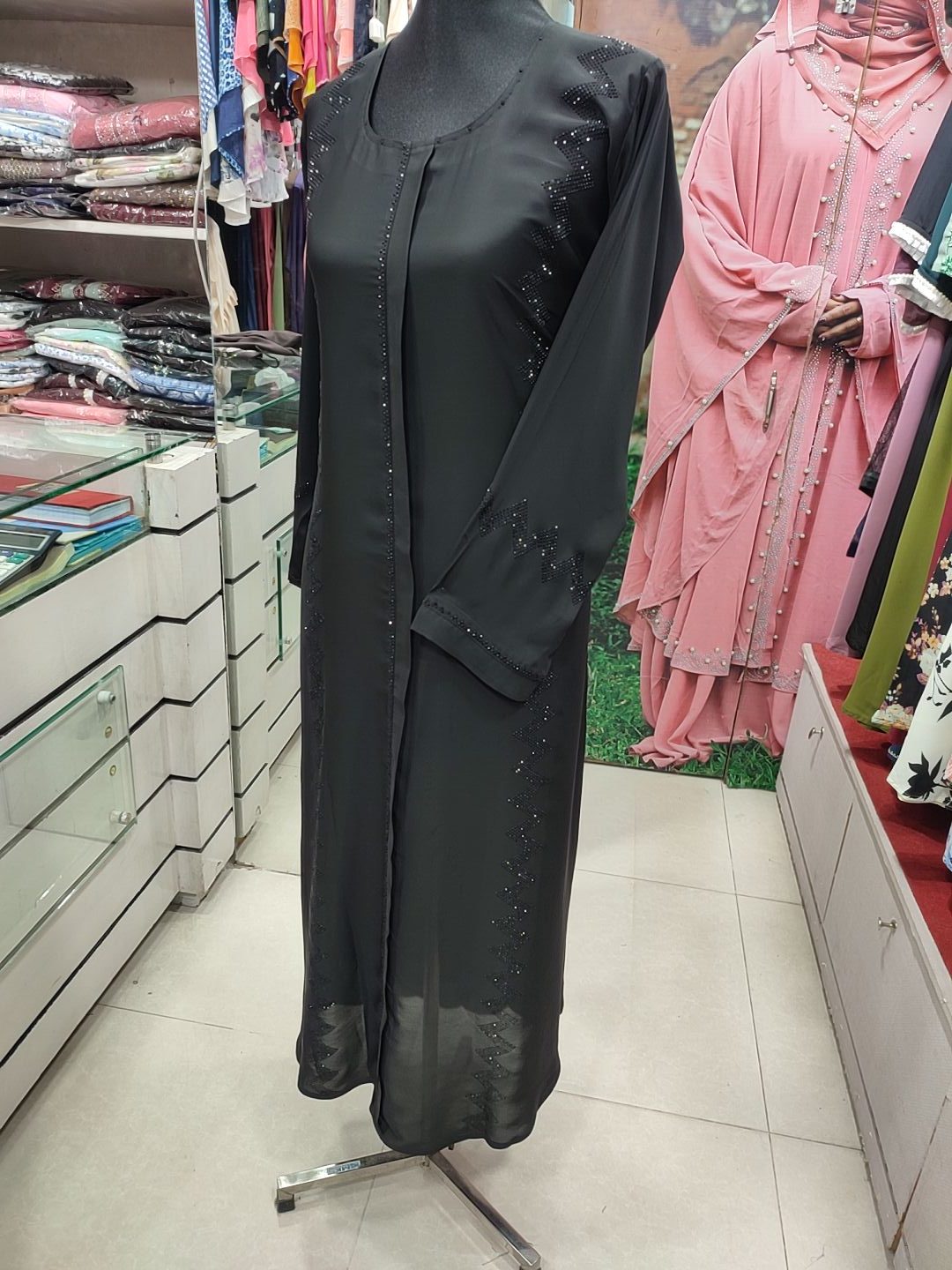 গর্জিয়াস বোরখা….