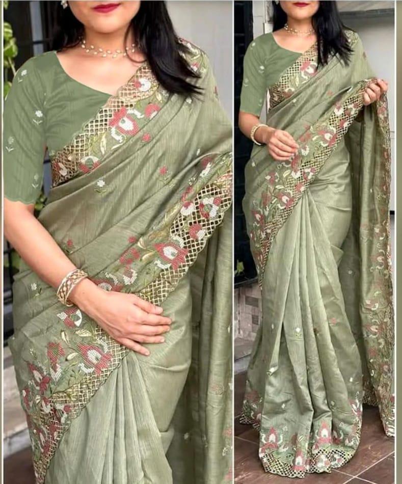 ইন্ডিয়ান পার্টি শাড়ী