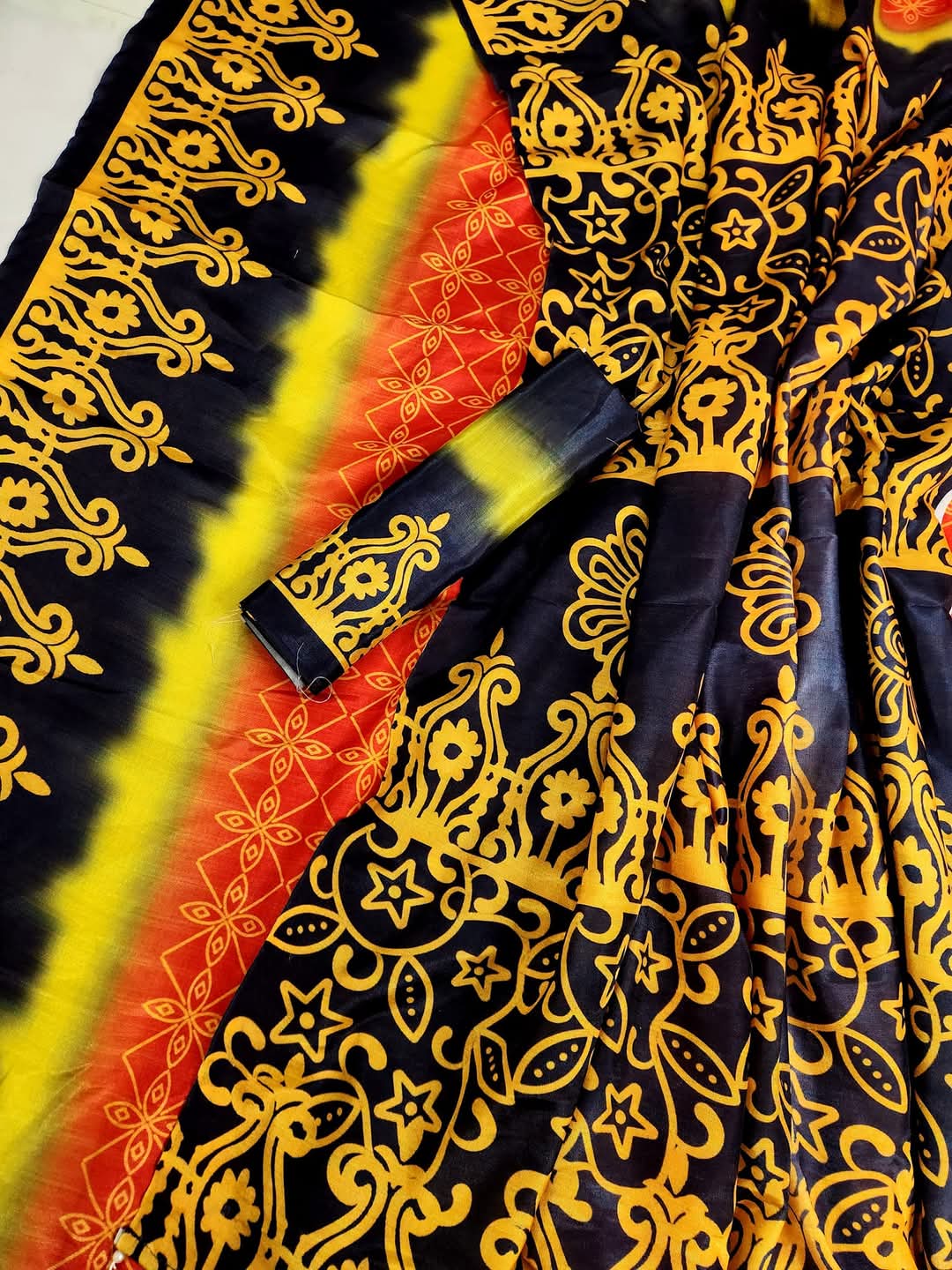Fashionable and Comfortable Premium Silk Batik Saree for Women With Blouse Piece 6