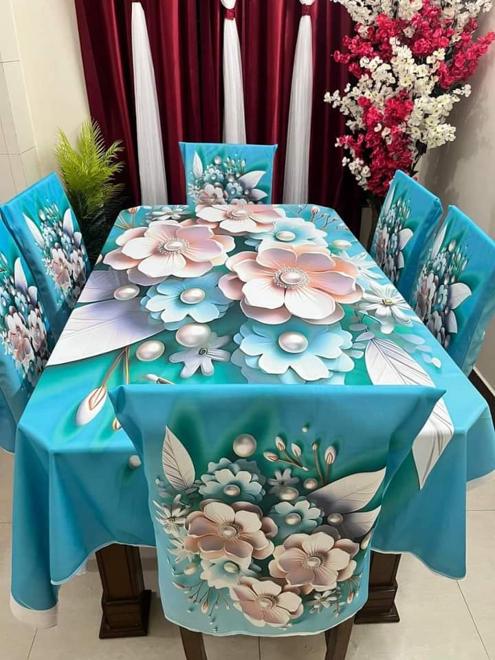 3D প্রিন্টের ডাইনিং টেবিল এবং চেয়ার কাভার