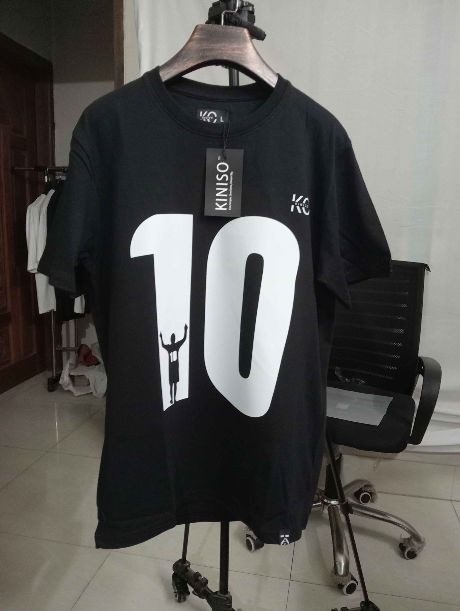 Lionel Messi 10 Pose Design Football T-Shirts For Men