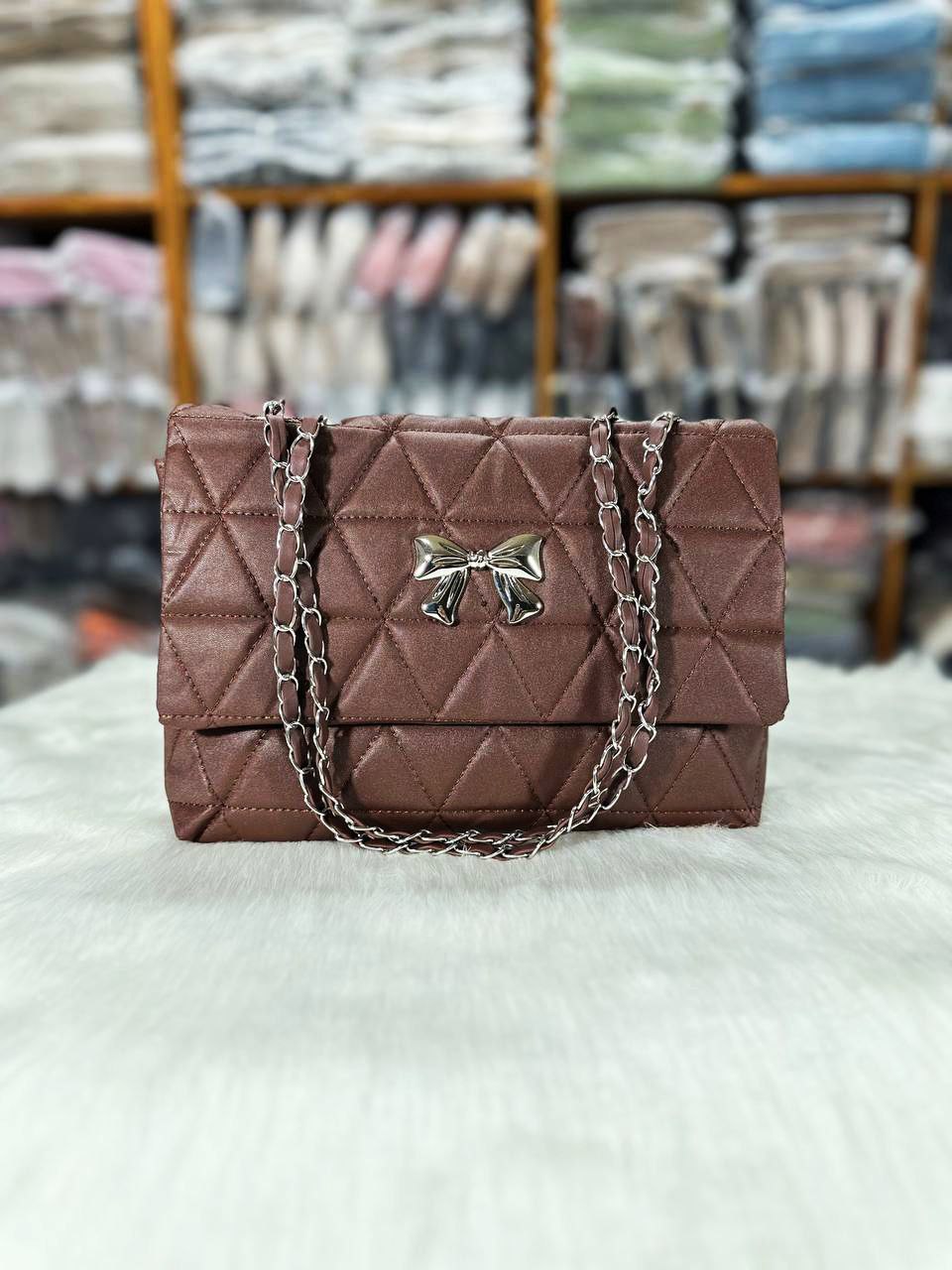 Ladies hand bag
