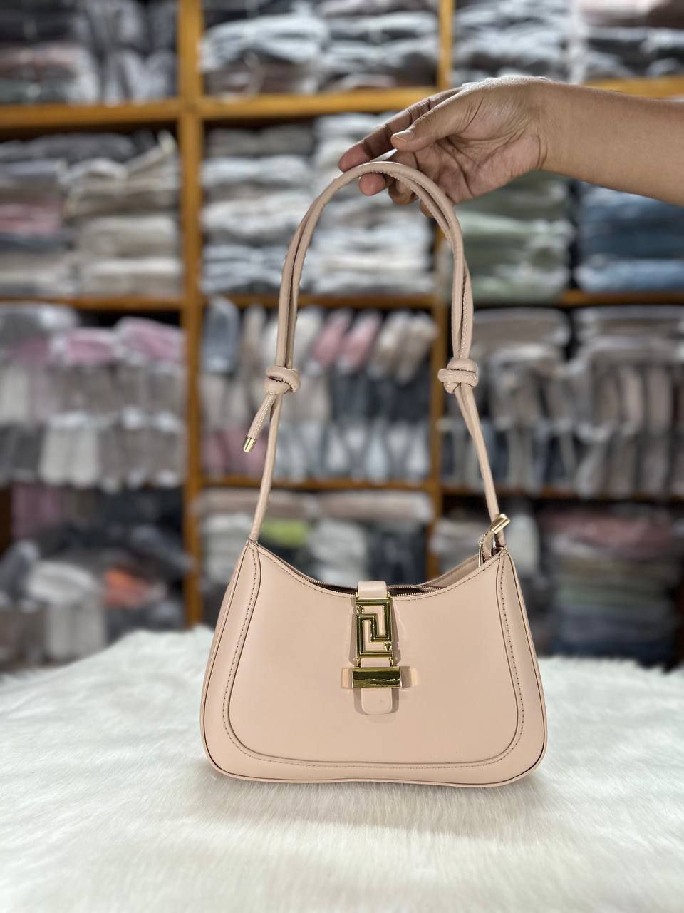 Ladies hand bag