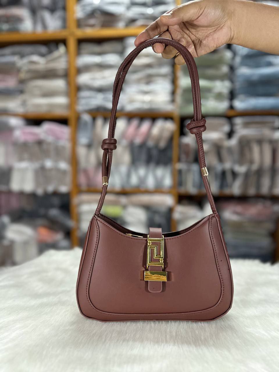 Ladies hand bag