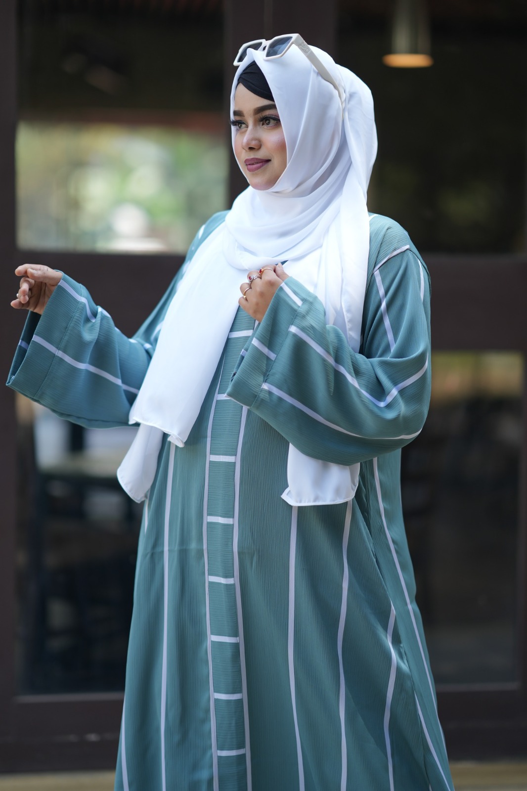 Step Abaya