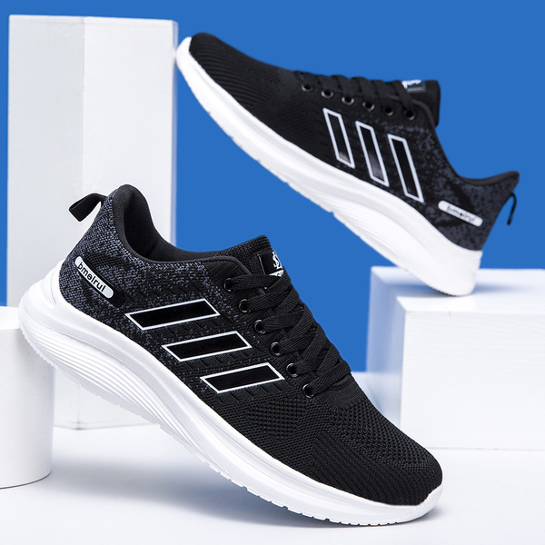 Sports shoe