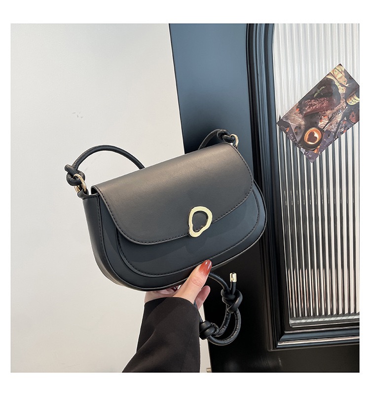 Trendy Fashionable Party Bag Code- DG02