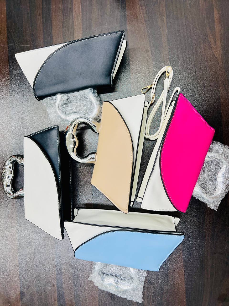 Trendy Fashionable Party Bag Code- DG14