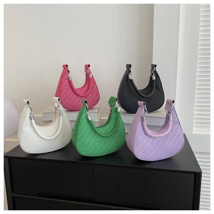 Trendy Fashionable Party Bag Code- DG19