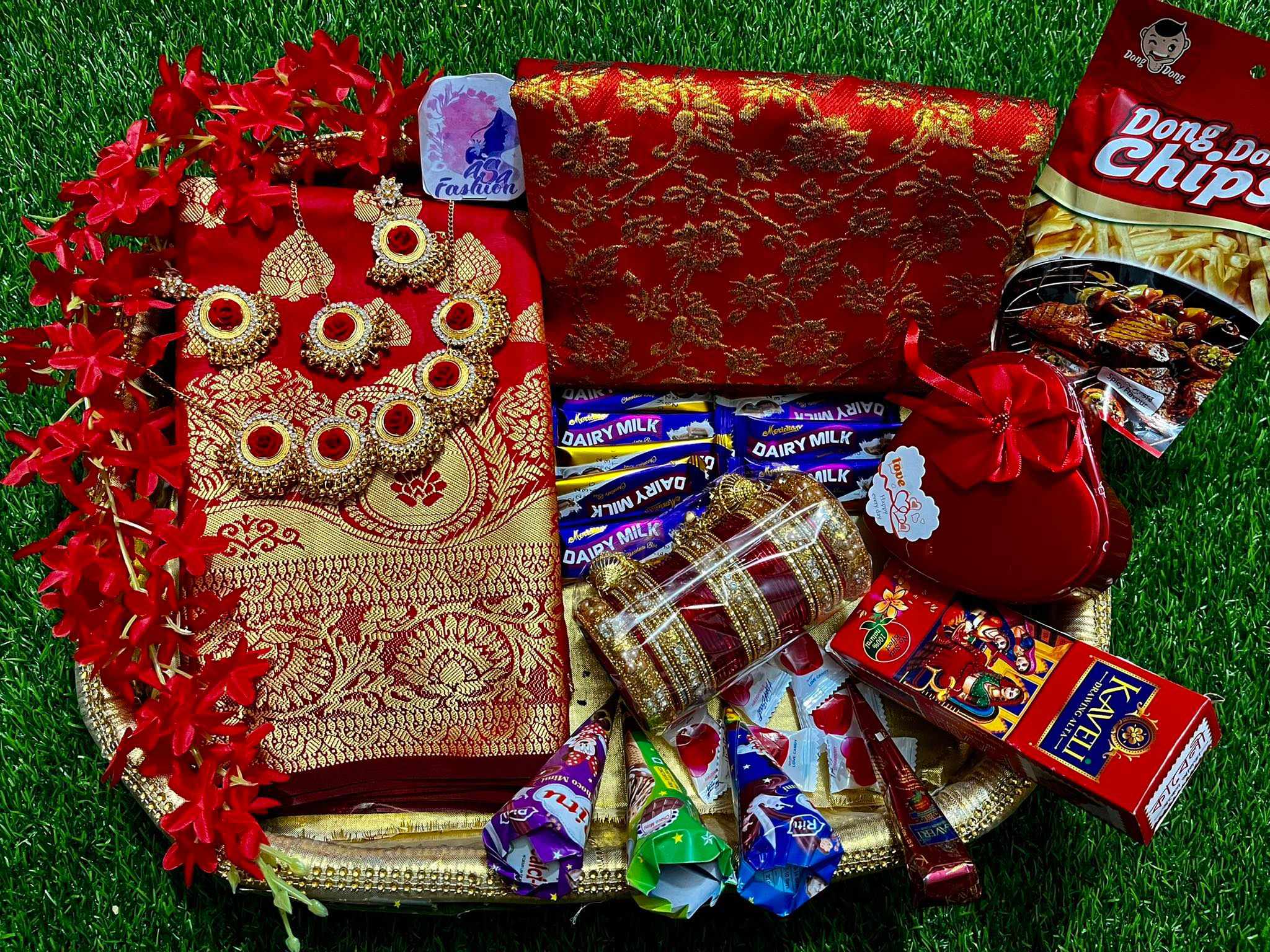 শাড়ি কম্বো প্যাকেজ