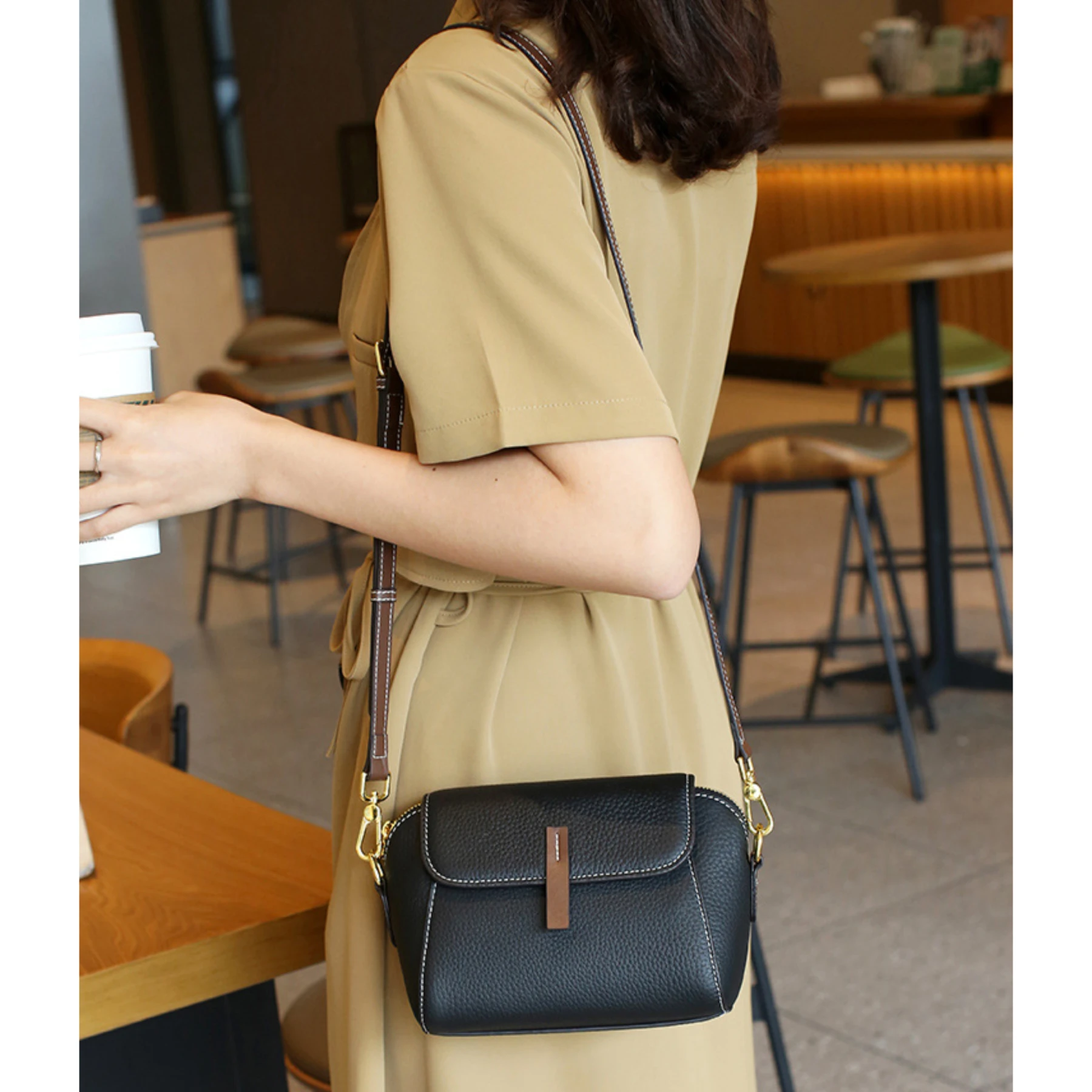 New Pu Leather Single Shoulder Niche Light Luxury Women's Bag(Black)
