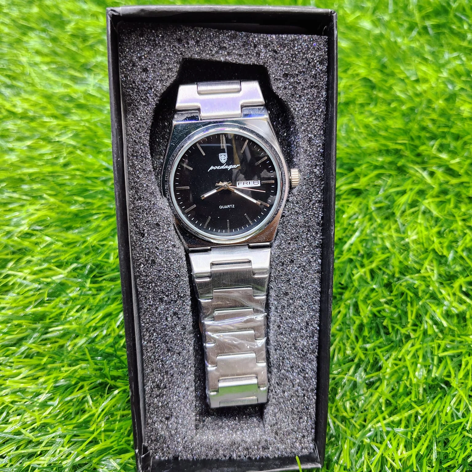 POEDAGAR 930 Men's New Luxury Luminous Date Week Stainless Steel Quartz Watch For Men (Butterfly Lock)