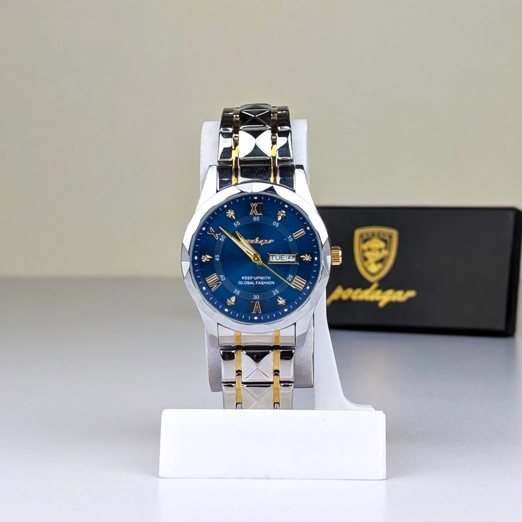 Poedagar Luxury Couple Watch (Water Resistant)