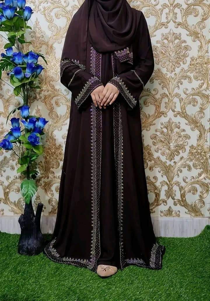 প্রিমিয়াম কটি বোরকা হিজাবসহ