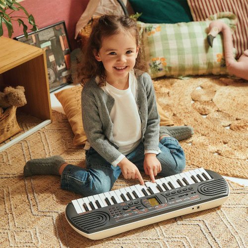 CASIO SA-81 Electronic Musical Instrument (MINI) KM21