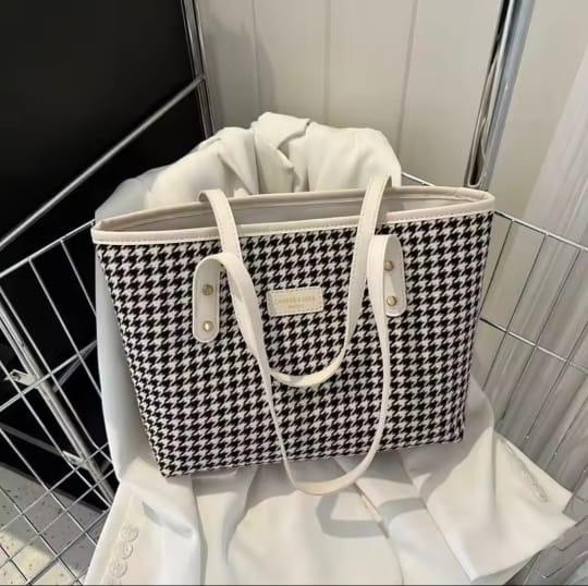 Grameen check tote bag