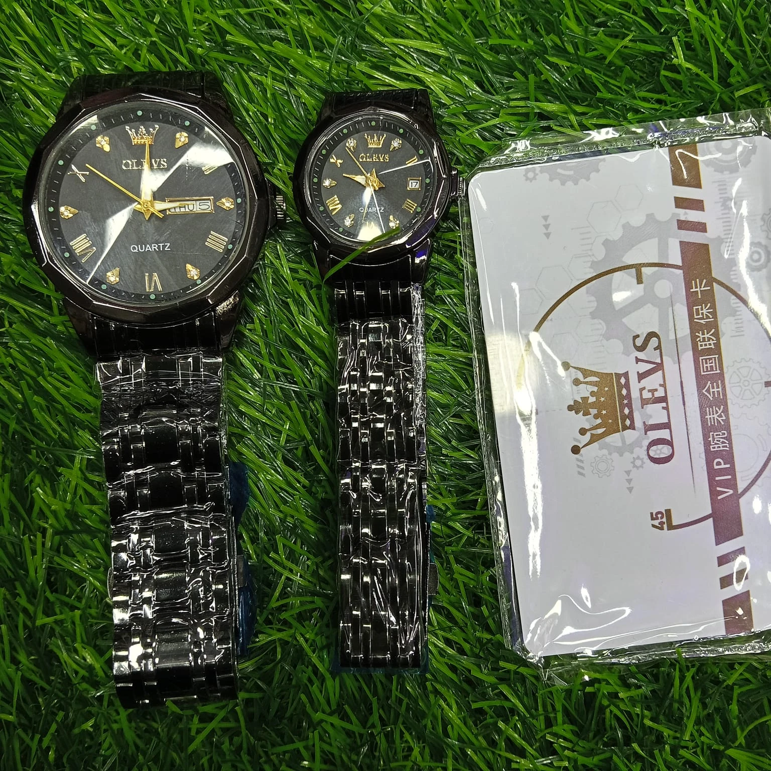 Butter Fly Lock Olievs Stainless Steel fashionable Couple watches +1pcs chain cutter+ 2 pcs battery Full Black