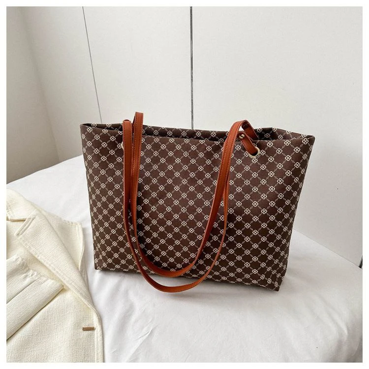 GEOMETRIC PATTERN SHOULDER TOTE BAG DOUBLE HANDLE- RM40