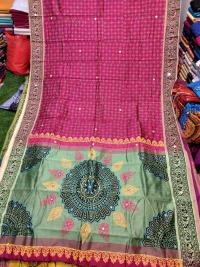 এমব্রয়ডাড়ী ধুপিয়ানসিল্ক শাড়ী