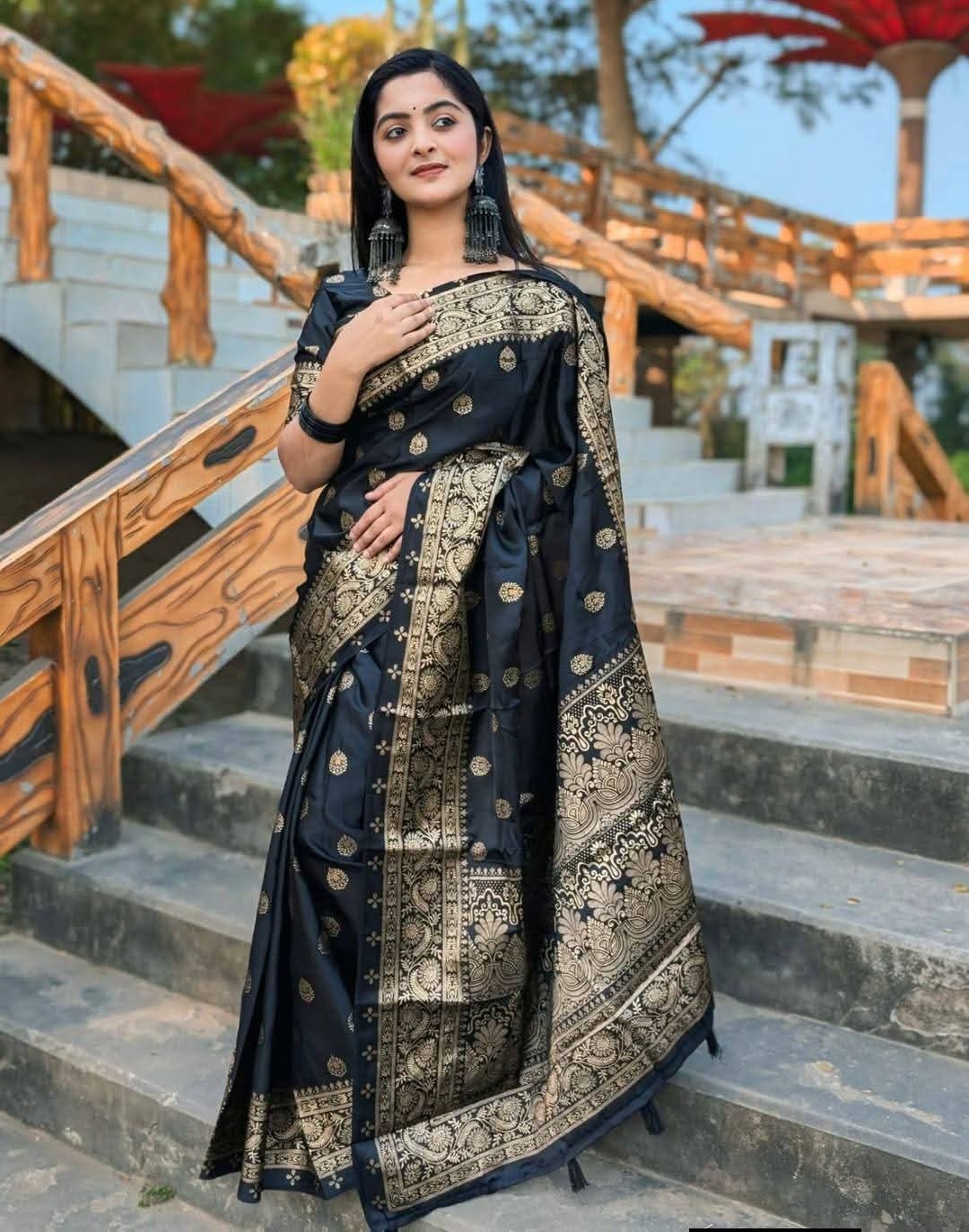 Japani Silk Sharee with Blouse Piece