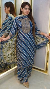 Radymade Three Piece