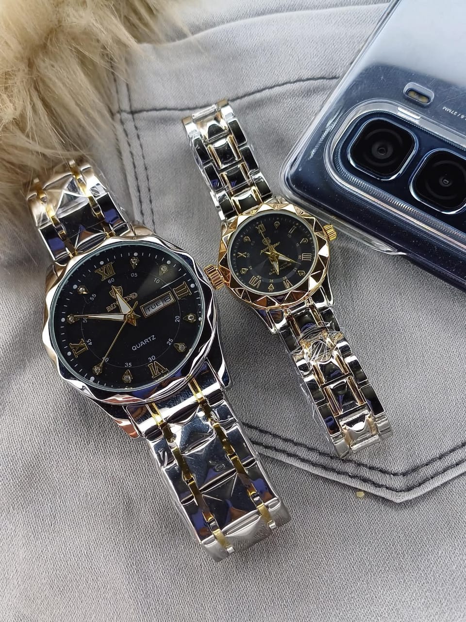 Couple Watch
