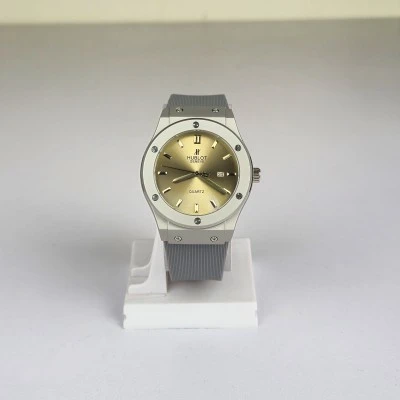 Hublot Geneve Luxury Watch (Water Resistant)