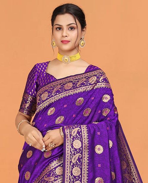 Japani Silk Sharee with Blouse Piece