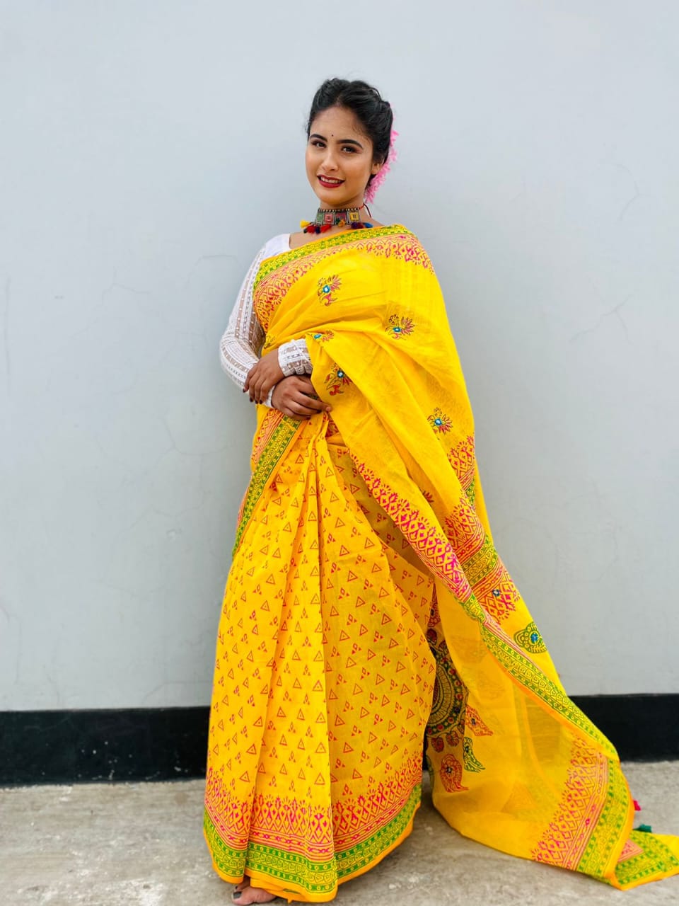 হাফ সিল্ক ব্লক প্রিন্ট শাড়ি ব্লাউজ পিস সহ