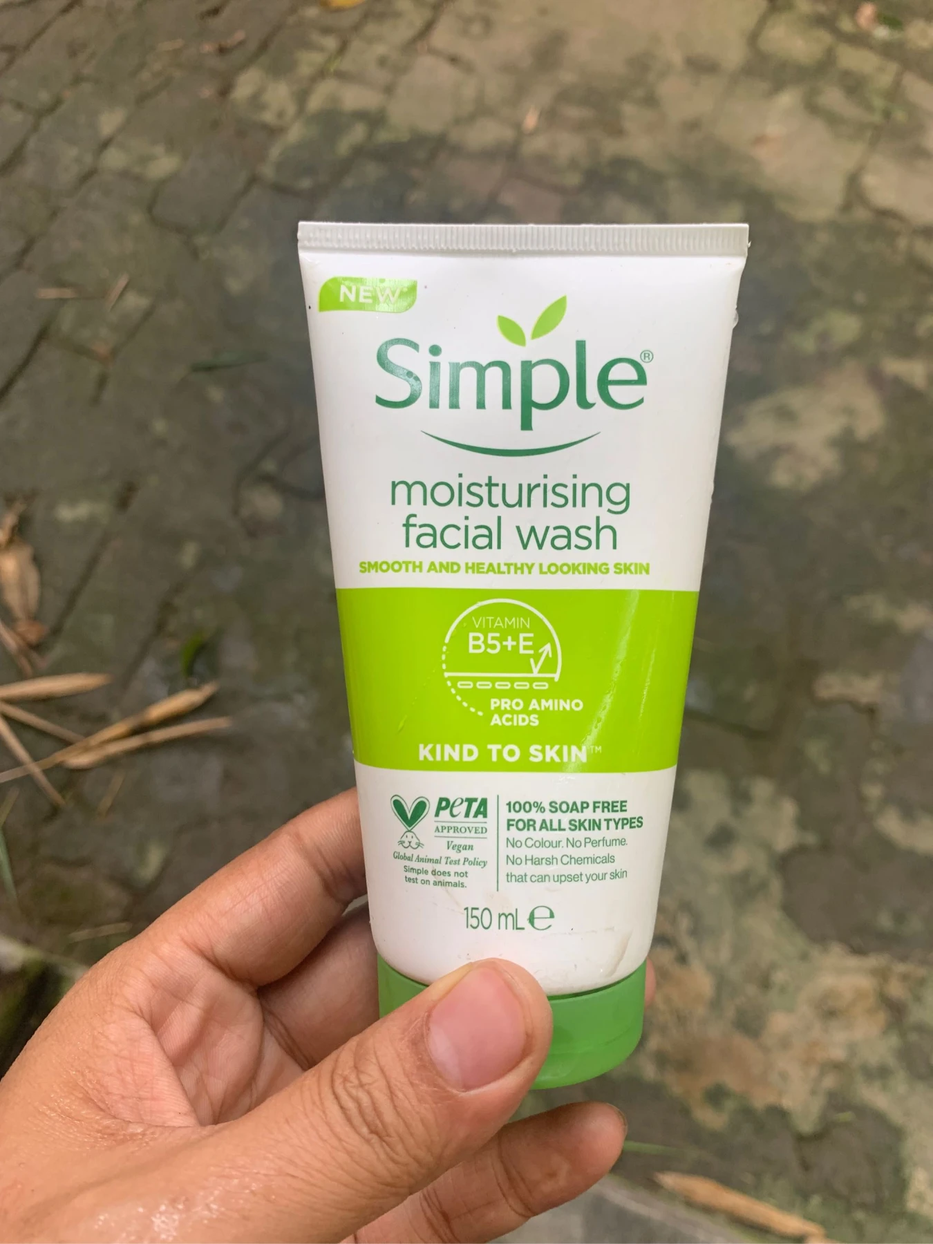 Simple Face Wash | Simple Kind to Skin Refreshing Facial Gel Wash | 150ml