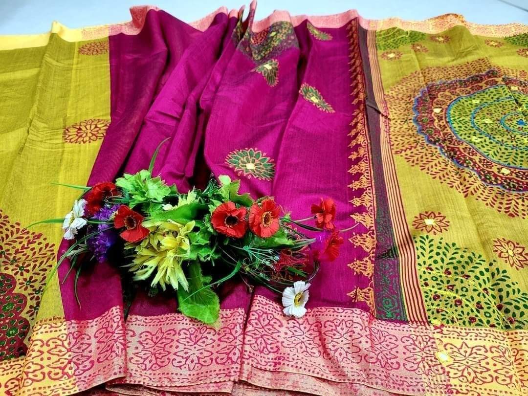 এমব্রয়ডাড়ী ধুপিয়ানসিল্ক শাড়ী