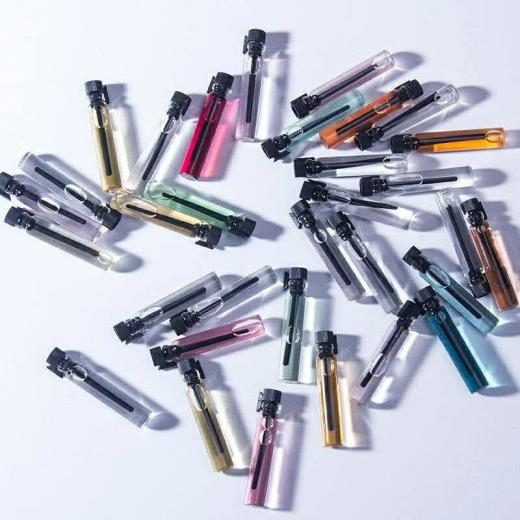 Card Perfumes (2ml)