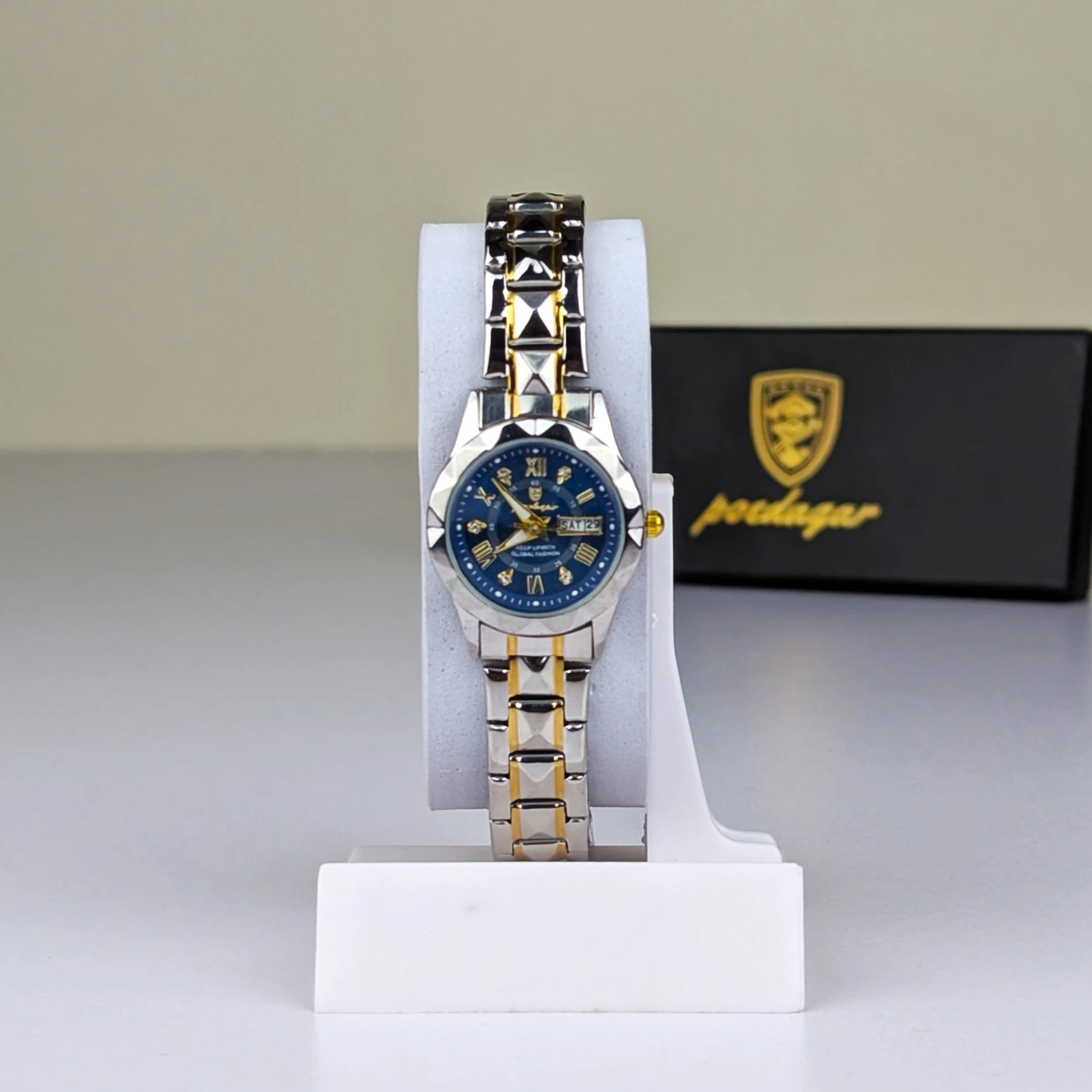 Poedagar Luxury Couple Watch (Water Resistant)