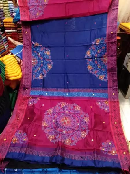 এমব্রয়ডাড়ী ধুপিয়ানসিল্ক শাড়ী