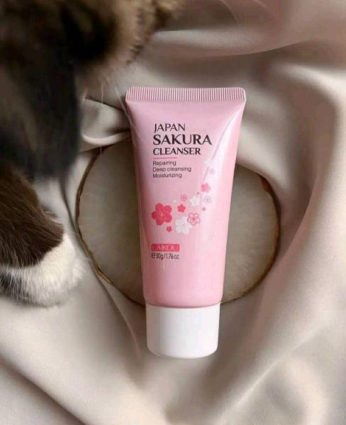 LAIKOU Japan Sakura Facial Cleanser Foam Face Wash-50gm