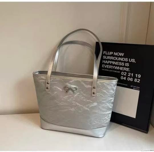 Stylish Ladies Bag